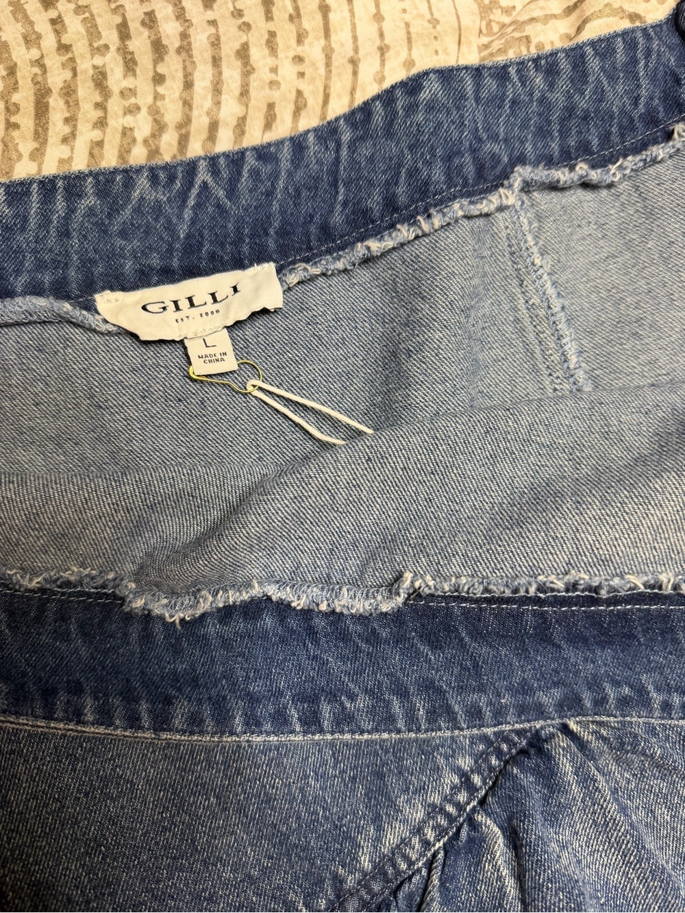 Gilli Asymmetrical Ruffle Denim Skirt - Blue - Picture 2 of 7